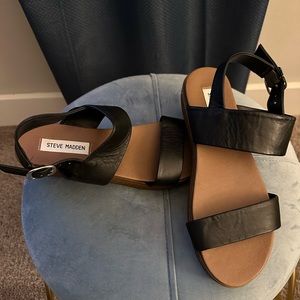 Steve Madden black platform wedge sandal